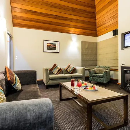Distinction Te Anau Hotel & Villas-2