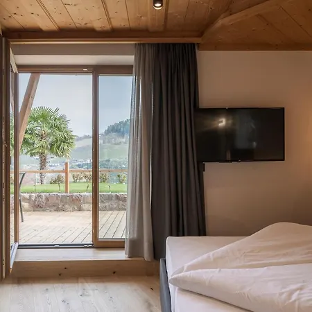 Aparthotel Abiná Lana Höhe-3