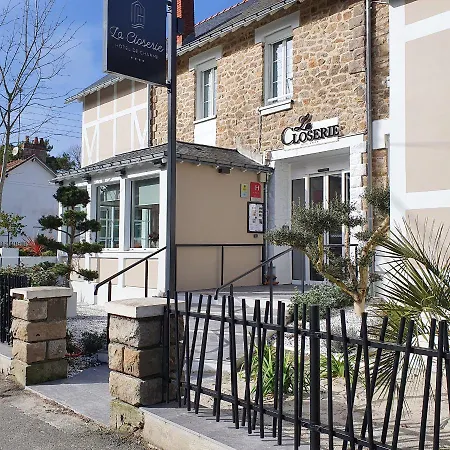 Logis Hotel La Closerie-3