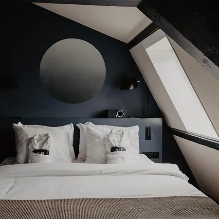 The Nox Hotel-2