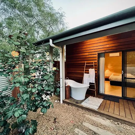 Grape Juice Retreat Rustic Romantic Gateway 5Mins To Beaches & Town-2