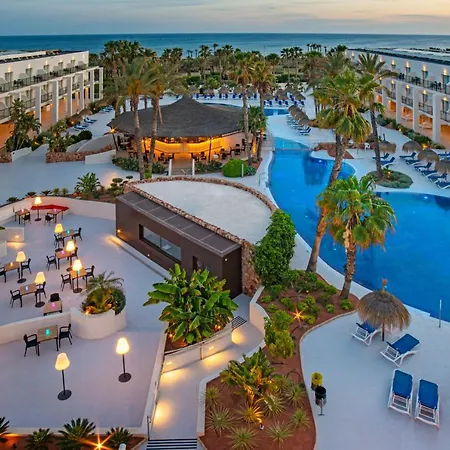 Hotel Cabogata Jardín-3