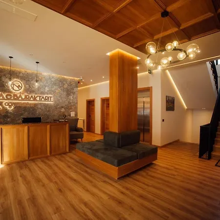Hotel Kulla E Bajraktarit-2