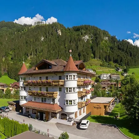 Boutique Hundehotel Bergzeit-2