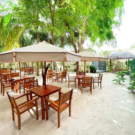 Araamu Hotels Maldives At Dhiffushi-3