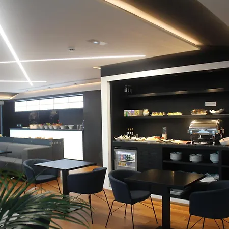 Hotel U Viveiro-3