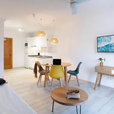 Altavista Apartahotel-Adults Only Over 14-2