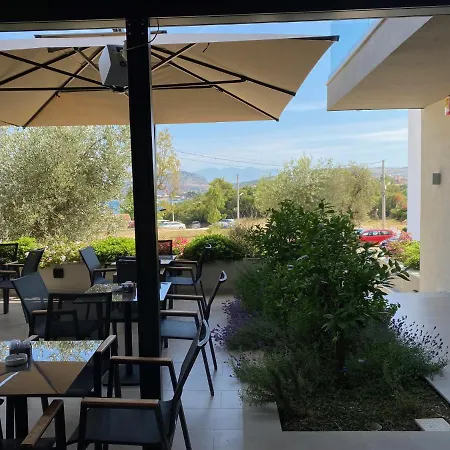 Hotel Olive Ksamil-3