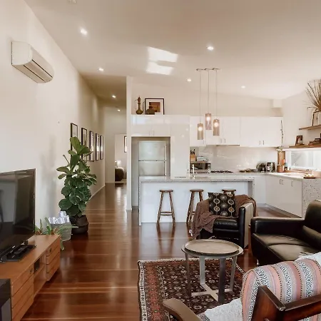 Byron Butter Factory Apartments-3