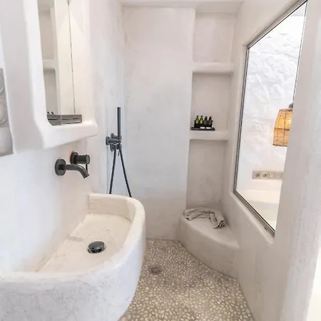 Nikos Apartments And Studios-2