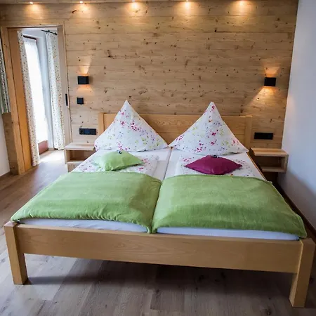 Gästehaus Göllblick-3