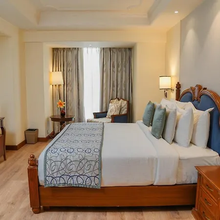 Golden Sarovar Portico-2