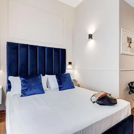 Muzio 48 Private Suites by Premium Suites Collection-3