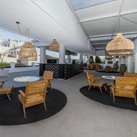 Fergus Style Bahamas (Adults Only)-3