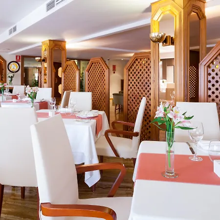 Hotel Royal Plaza-2