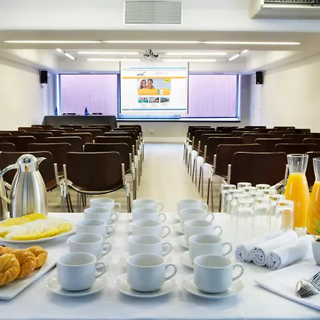 Hotel Chamartin The One-2