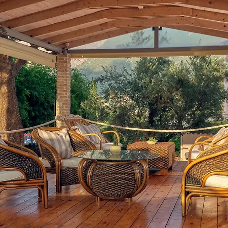 Koukounaria Hotel & Suites-3