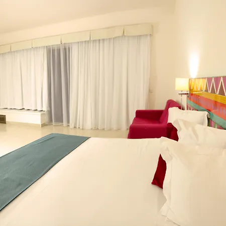 All Ritmo Cancun Resort & Waterpark-3