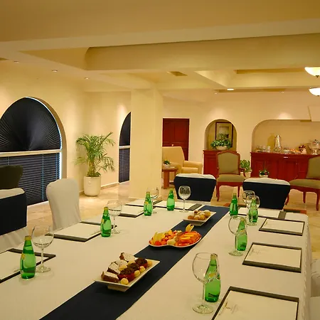 Villa Mercedes Curio Collection By Hilton-2