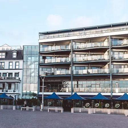 The Royal Yacht-3