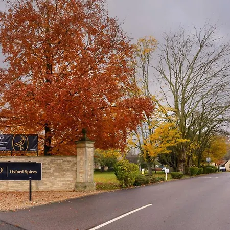 Voco Oxford Spires By Ihg-2