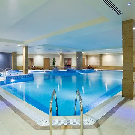 Bonnington Hotel & Leisure Centre-3