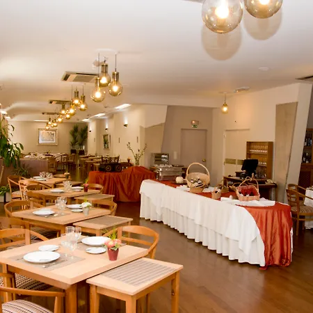 Hotel Rainha D. Amélia, Arts&Leisure-3