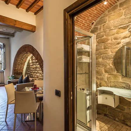La Corte Del Re Suite&Rooms Arezzo-2
