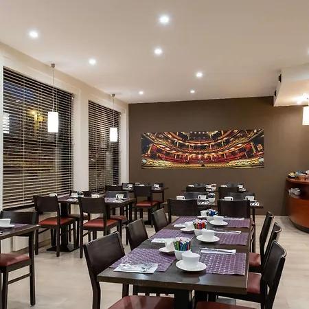 Hotel Opera Antwerpen Centrum-3