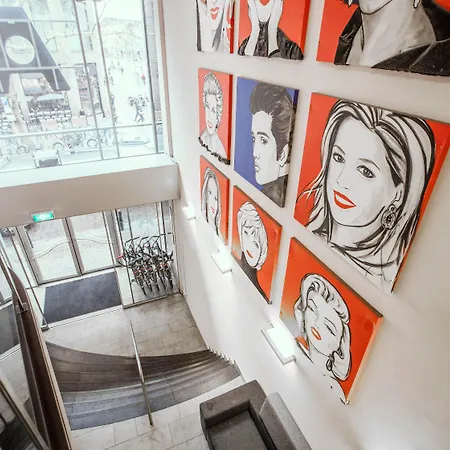 Leonardo Hotel Utrecht City Center-3