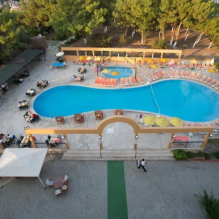 Tuntas Family Suites Kusadasi-3