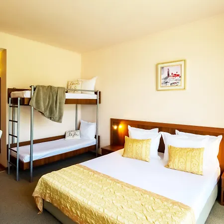 Kristal Hotel-2