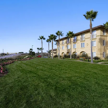 Hilton Garden Inn Carlsbad Beach-3