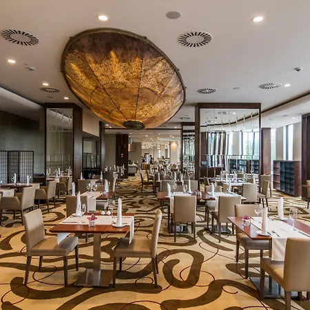 Airport Hotel Okecie-3