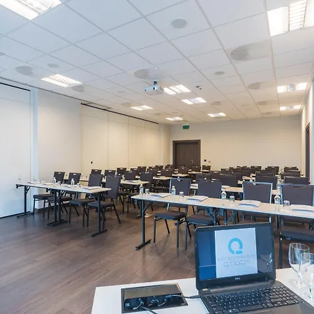 Q Hotel Plus Krakow-3