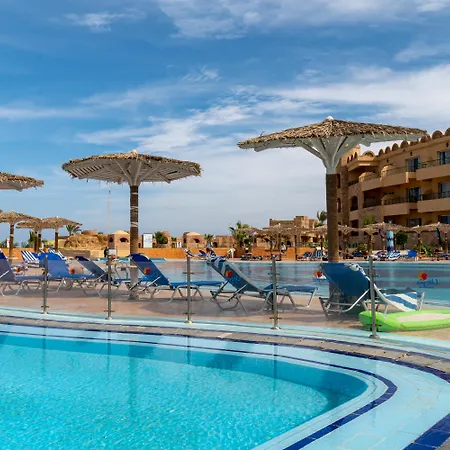 Utopia Beach Club-2