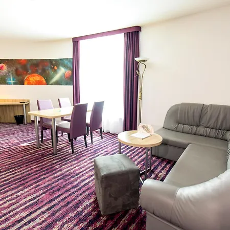 Galaxy Hotel-3