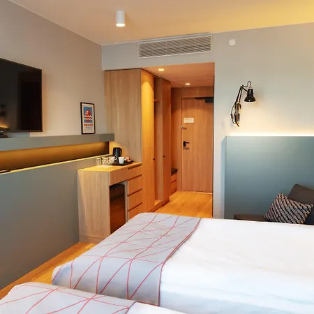 Holiday Inn Helsinki - Expo By Ihg-3