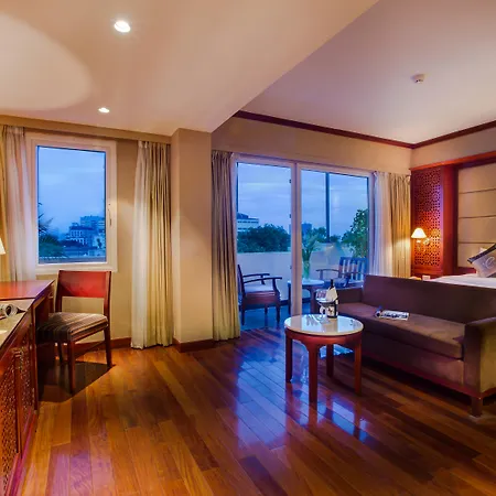 Conifer Boutique Hotel-3