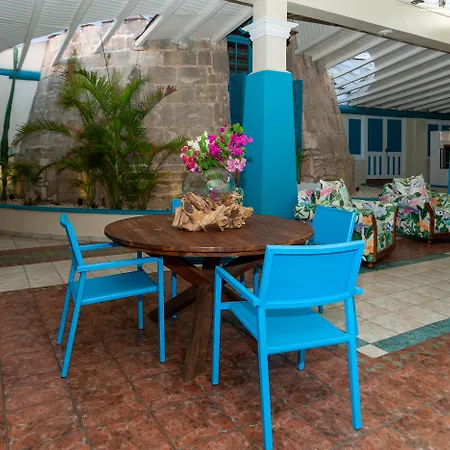 Ocean Point Beach Resort & Spa Adults Only-3