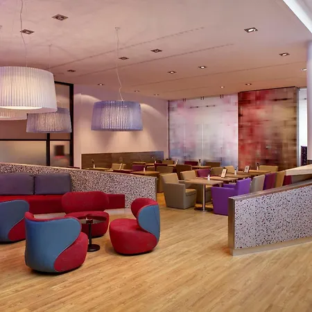 IntercityHotel Berlin Hauptbahnhof-3
