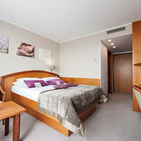 Hotel Ajda - Terme 3000 - Sava Hotels & Resorts-3
