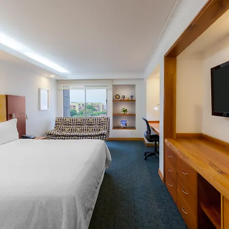 Four Points by Sheraton Medellín-3
