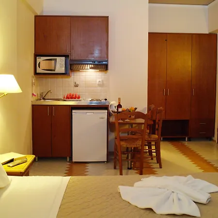 W Suites By Estia Ex Camelot-2