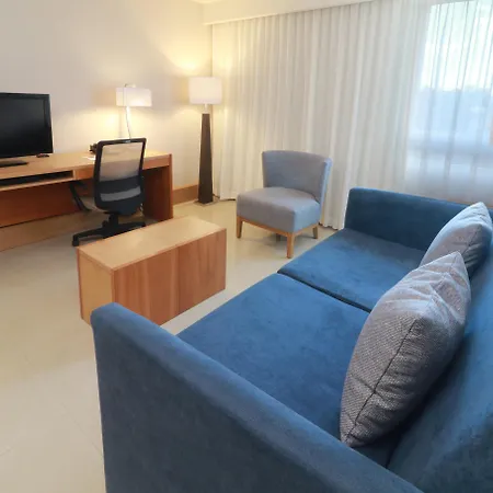 Staybridge Suites Guadalajara Expo, an IHG Hotel-3