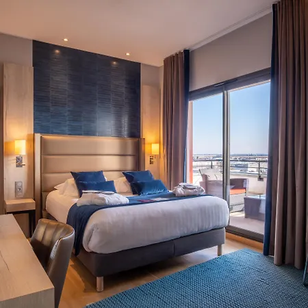 Kyriad Prestige Lyon Est - Saint Priest Eurexpo Hotel&SPA-3