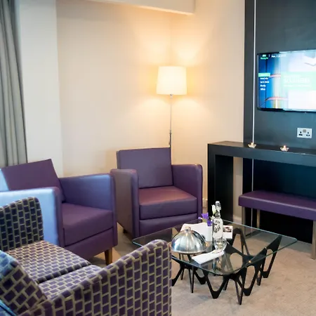 Holiday Inn Southend By Ihg-3