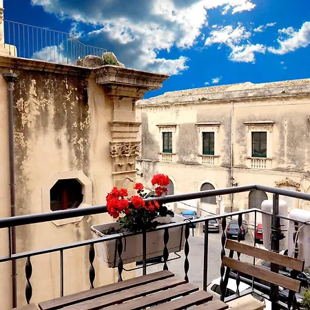 Maison Ortigia-3