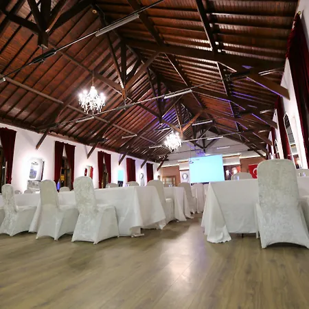 Montania Special Class Hotel-2