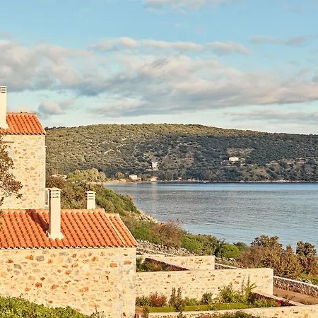 100 Rizes Seaside Resort- Small Luxury Hotels Of The World-2